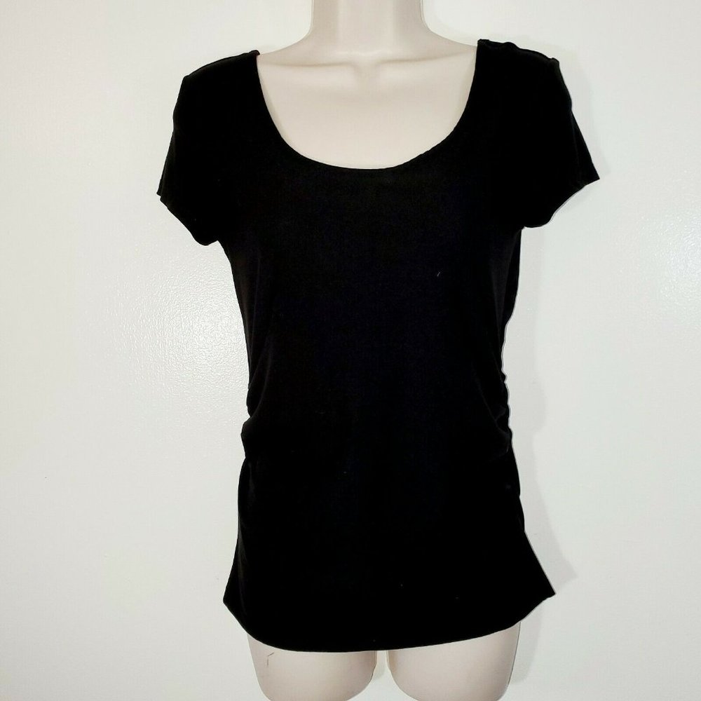 No Boundaries top Small Black Short Sleeve Soft